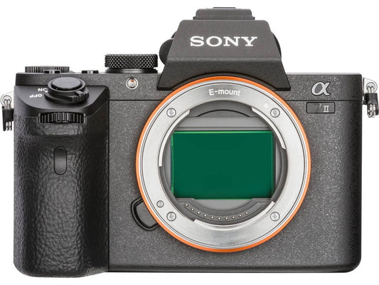 Máquina Fotográfica SONY A7 Mark II + FE 28-70mm (Full-Frame)