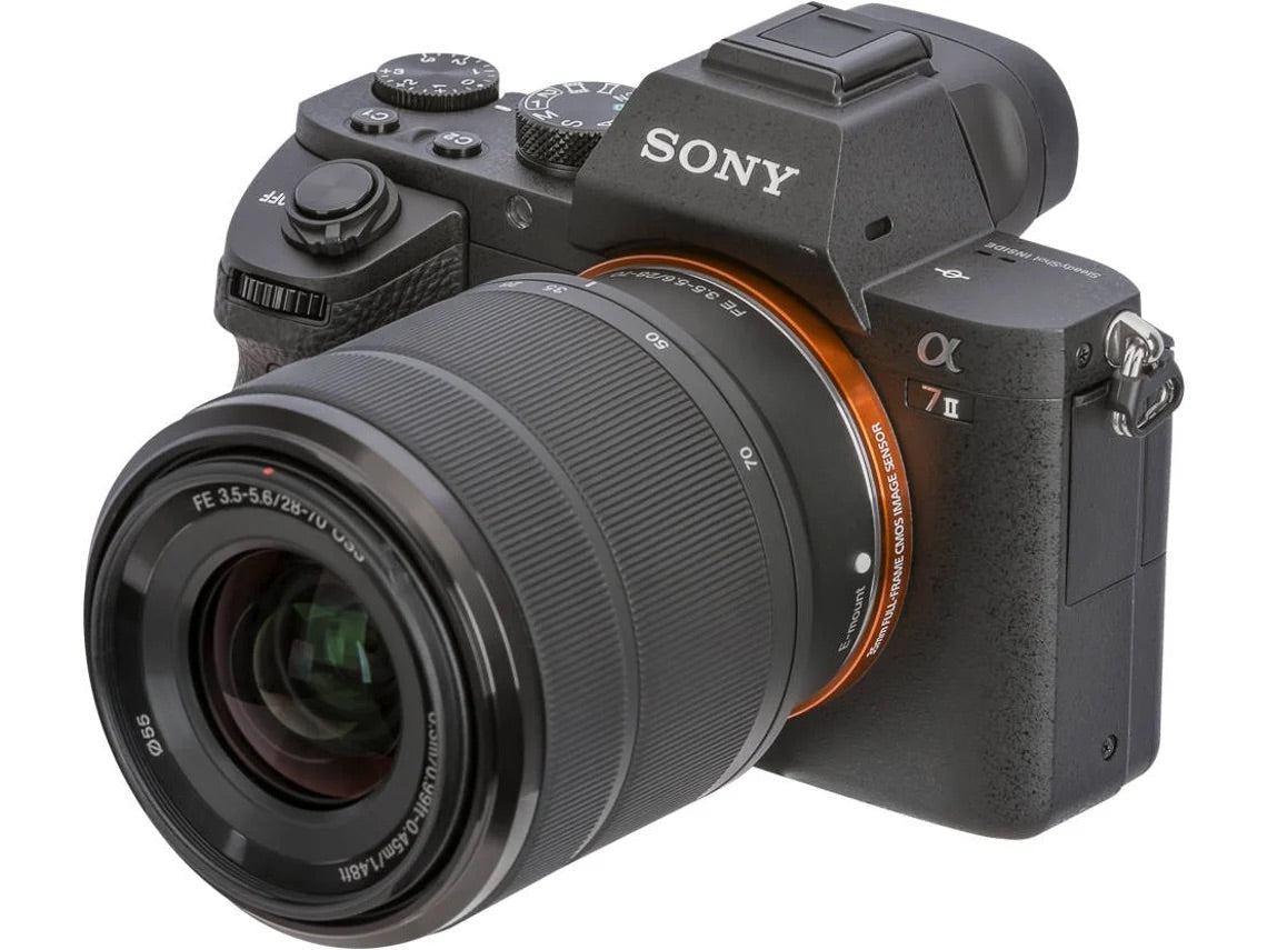 Máquina Fotográfica SONY A7 Mark II + FE 28-70mm (Full-Frame)